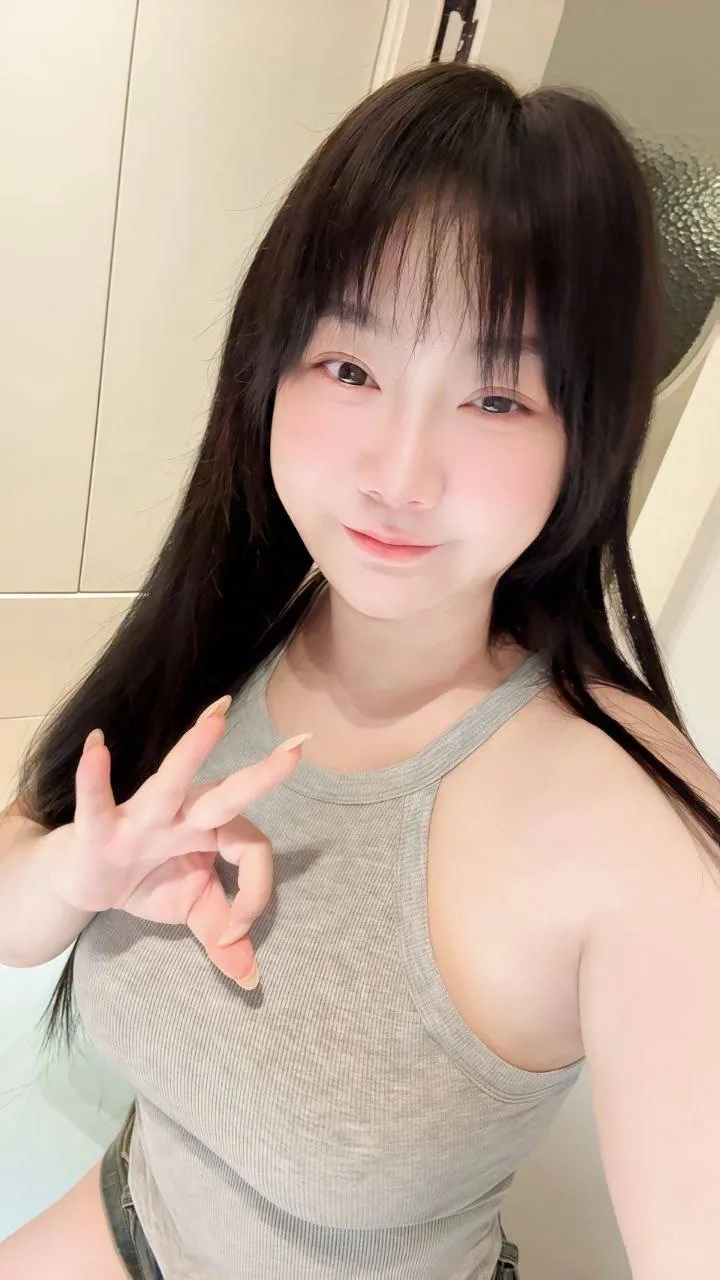 反差宝 的照片 1