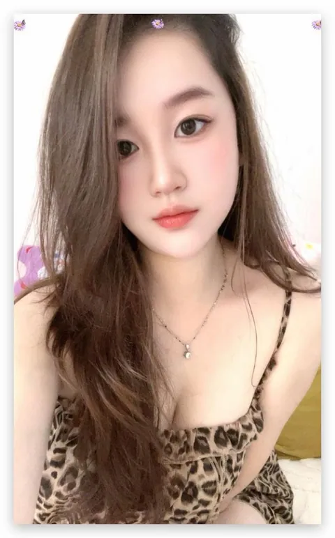 依依