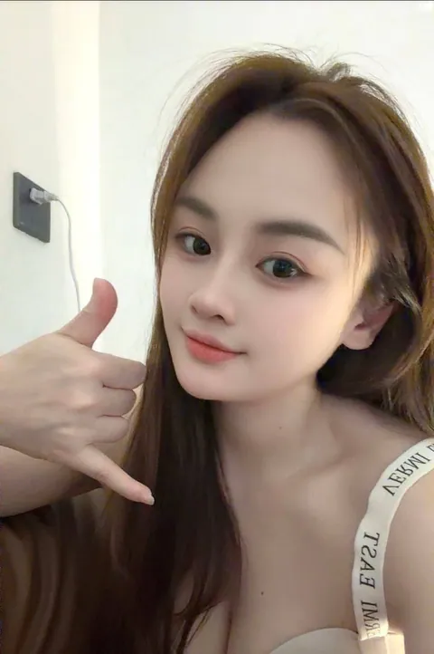 楚楚