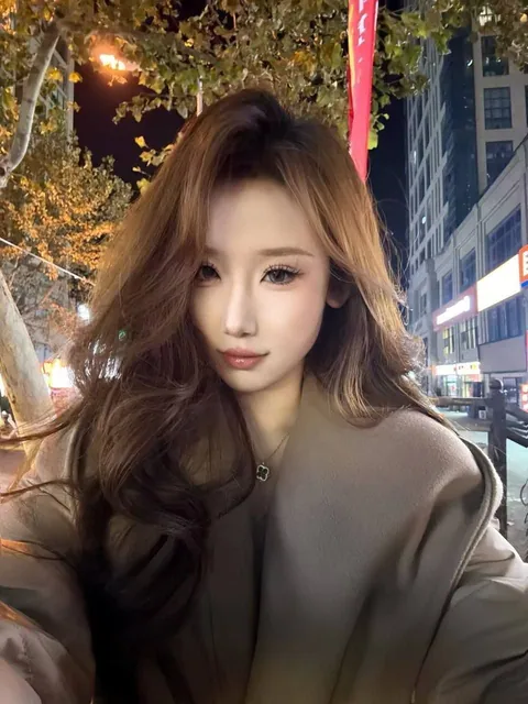 佳佳