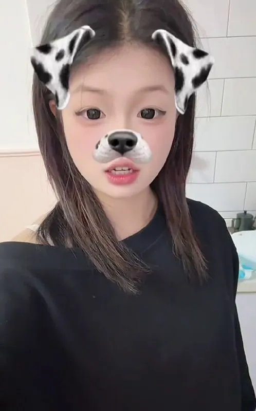小依 的照片 5